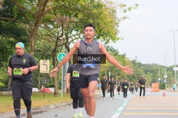 Runner Photo 5673122