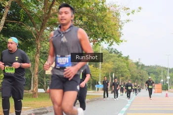 Runner Photo 5673130