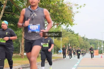 Runner Photo 5673133