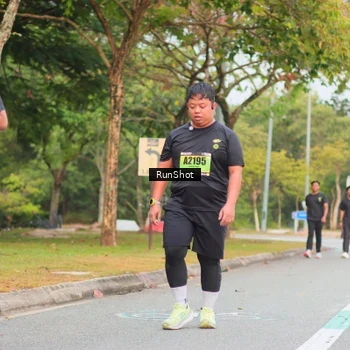Runner Photo 5673142