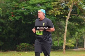 Runner Photo 5673153
