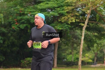 Runner Photo 5673157