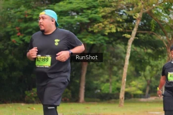 Runner Photo 5673159