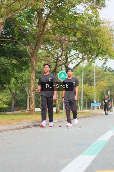Runner Photo 5673179
