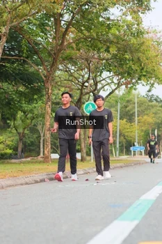 Runner Photo 5673185
