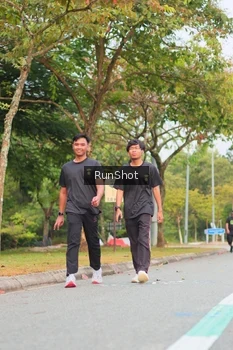 Runner Photo 5673196