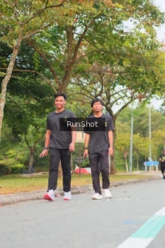 Runner Photo 5673206