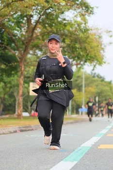 Runner Photo 5673223