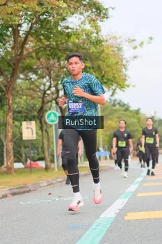 Runner Photo 5673232