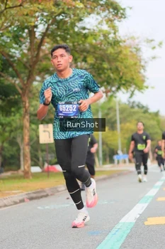 Runner Photo 5673237
