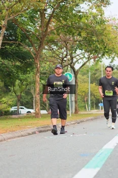 Runner Photo 5673257
