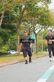 Runner Photo 5673259