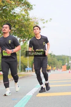 Runner Photo 5673268