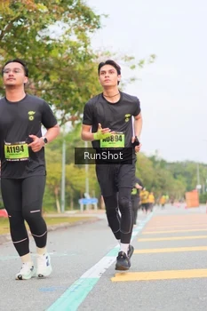 Runner Photo 5673270