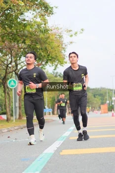 Runner Photo 5673276