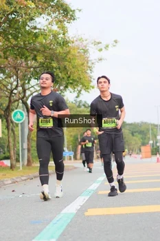 Runner Photo 5673280