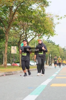 Runner Photo 5673293
