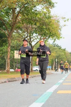 Runner Photo 5673306