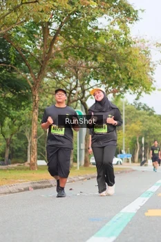 Runner Photo 5673312