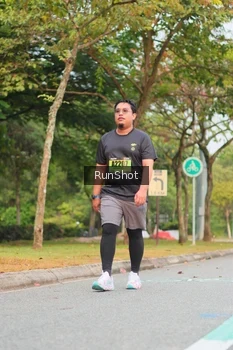 Runner Photo 5673334