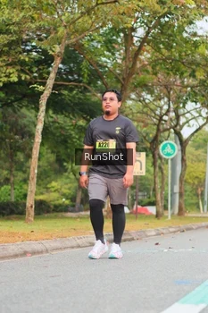 Runner Photo 5673336