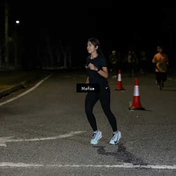 Runner Photo 5673345