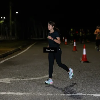 Runner Photo 5673349