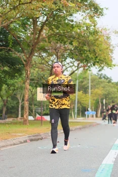 Runner Photo 5673372