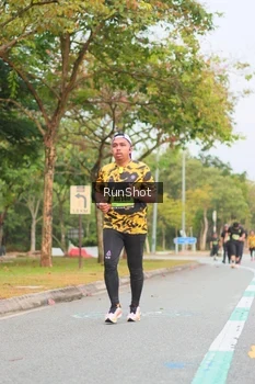 Runner Photo 5673374