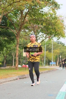 Runner Photo 5673380