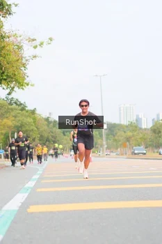 Runner Photo 5673382