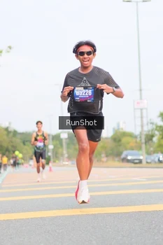 Runner Photo 5673401