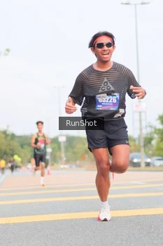 Runner Photo 5673411