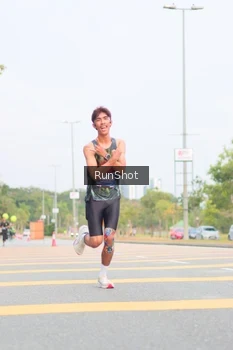 Runner Photo 5673413
