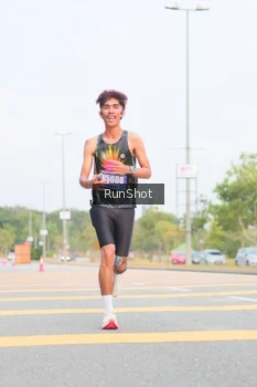 Runner Photo 5673420