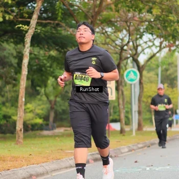 Runner Photo 5673441