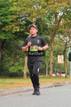Runner Photo 5673458