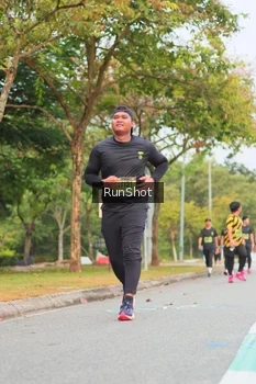 Runner Photo 5673473