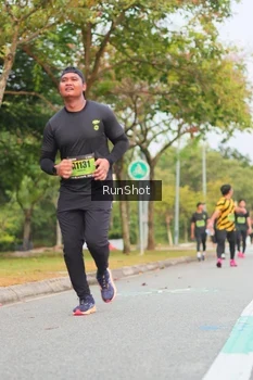 Runner Photo 5673486
