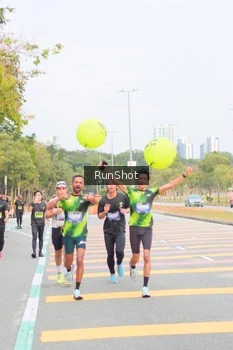 Runner Photo 5673510