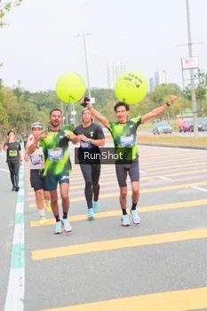 Runner Photo 5673515