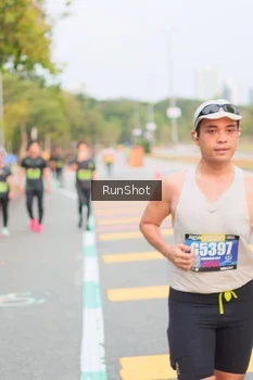 Runner Photo 5673562