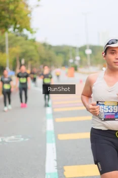 Runner Photo 5673563