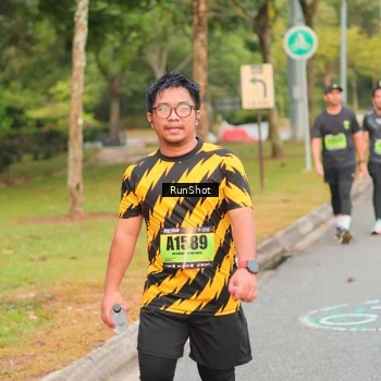 Runner Photo 5673578