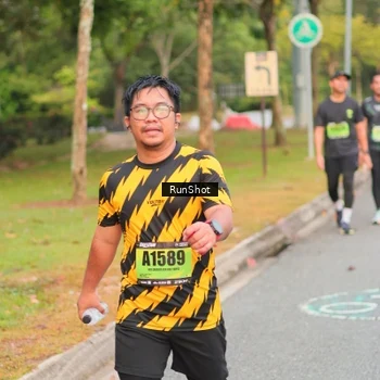 Runner Photo 5673579