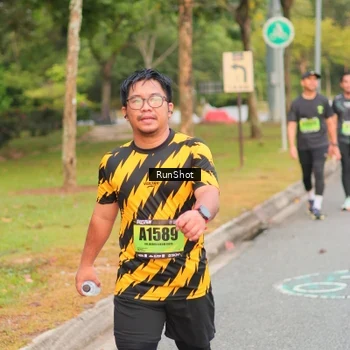 Runner Photo 5673580