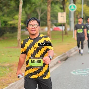 Runner Photo 5673581