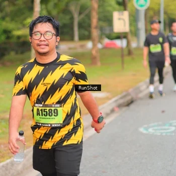 Runner Photo 5673587