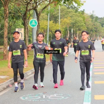 Runner Photo 5673593