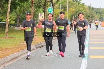 Runner Photo 5673602
